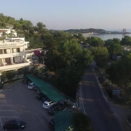 酒店 Sfinalicchio 3*