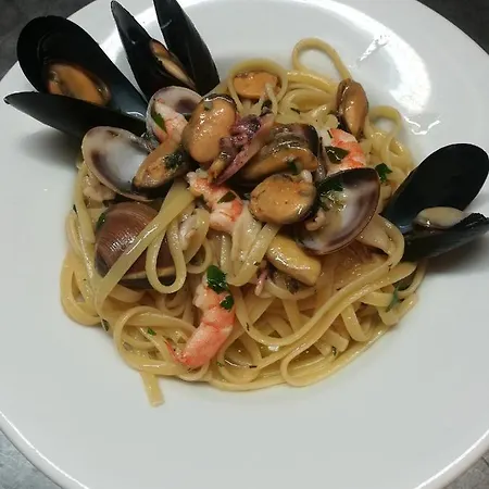 Sfinalicchio فندق فيستَ