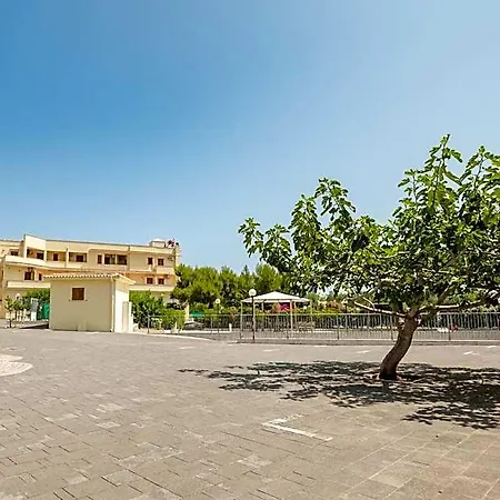 Sfinalicchio מלון 3*
