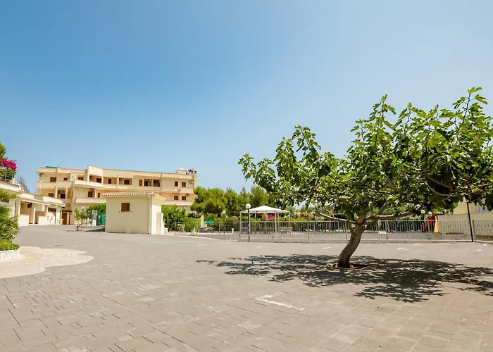 Sfinalicchio Hotel 3*